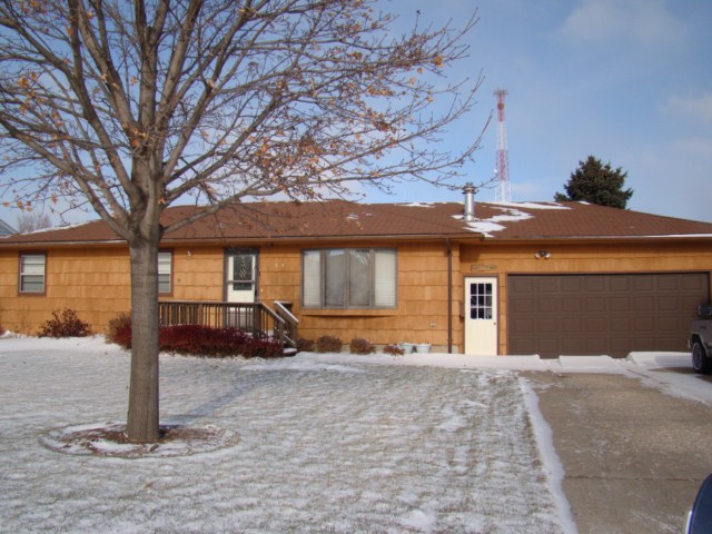 Sold Properties - Cedar Sided Rambler//SOLD!! SOLD!!