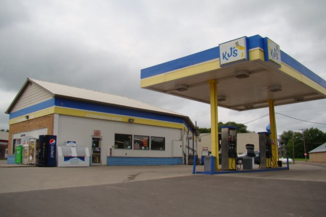 Sold Properties - CONVENIENT STORE!!