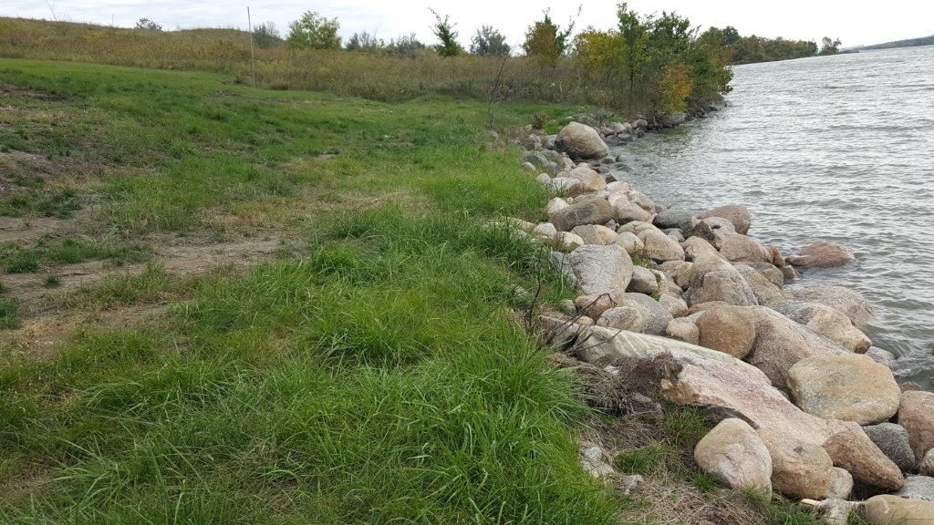 Beautiful Lot on Big Stone Lake!