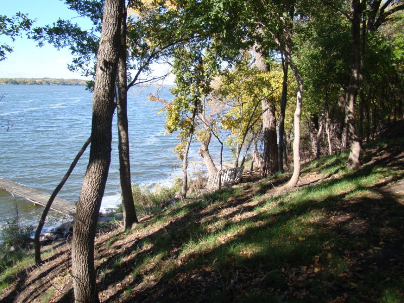 Large Lot on Big Stone Lake!