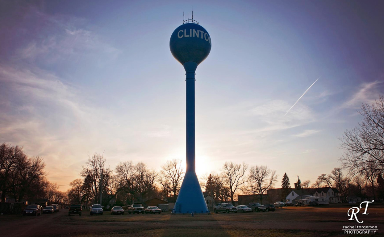 Clinton, MN Shady Oak Realty